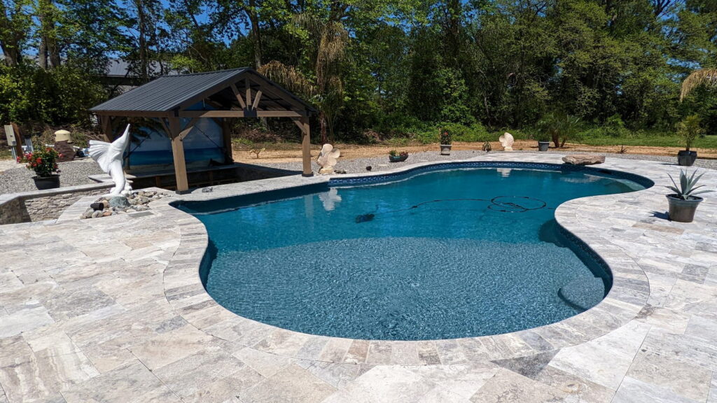 swim up bar view